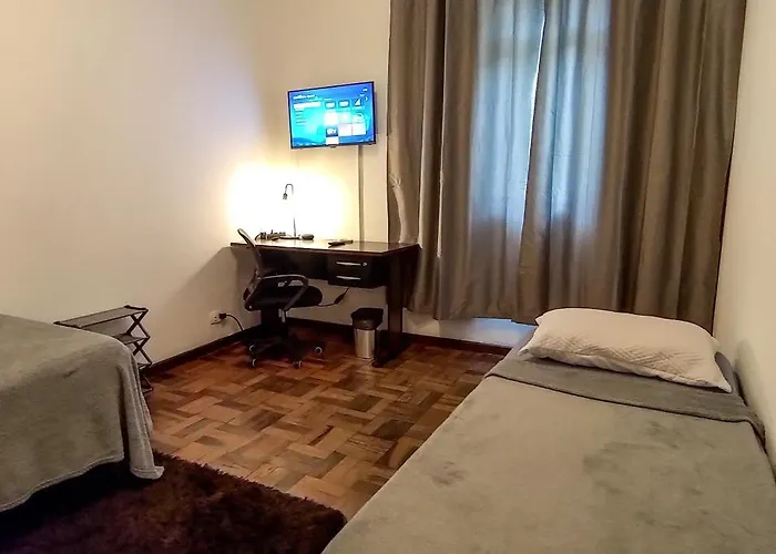 Quarto da Fê, central, perto de tudo o que você precisa!